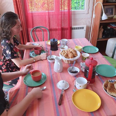 Domi Et Les Chats Barbezieres Экстерьер фото